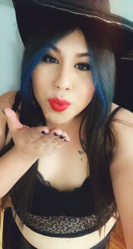 Naken lekkede OnlyFans-bilde av Lovebug