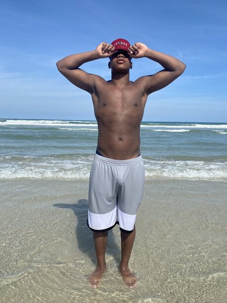 Naken lekkede OnlyFans-bilde av Rodney