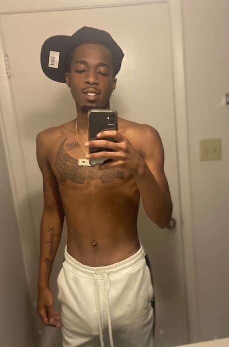 Naken lekkede OnlyFans-bilde av Ricothepiper