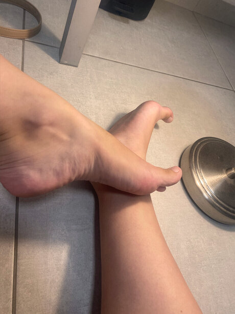 Naken lekkede OnlyFans-bilde av Lone