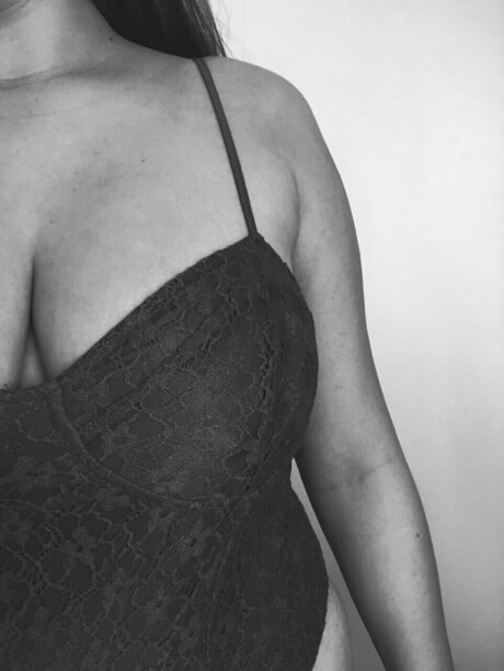 Nagie wyciekłe zdjęcie OnlyFans od Emma18