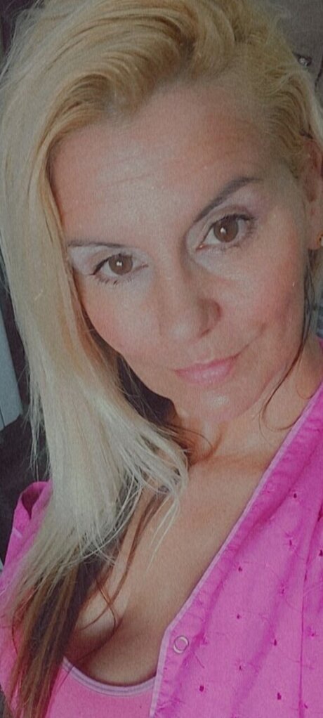 Naken lekkede OnlyFans-bilde av Natalia Laschera