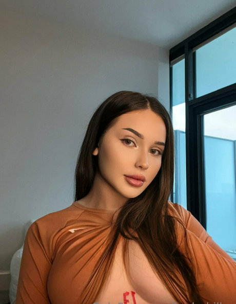 Tayler Hills