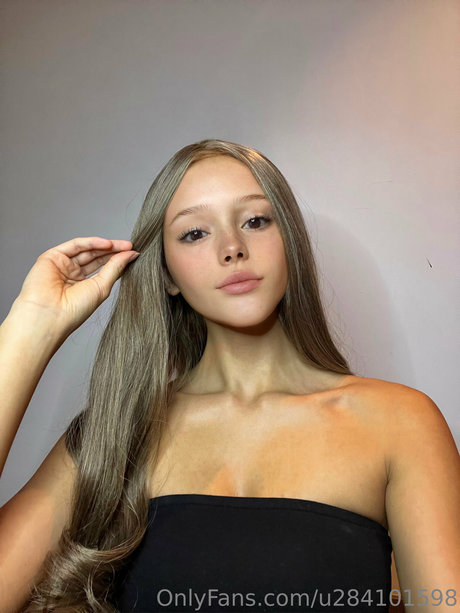 Ariana Greene  nude leaked OnlyFans photo