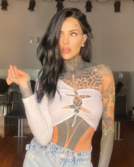 Candelaria Tinelli