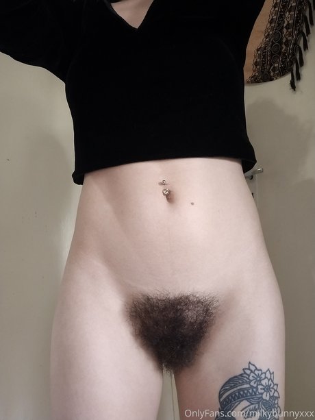 Foto nua vazada do OnlyFans de Hairy Angela