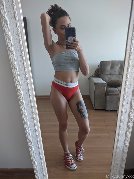Photo nue de fuite OnlyFans de Hairy Angela