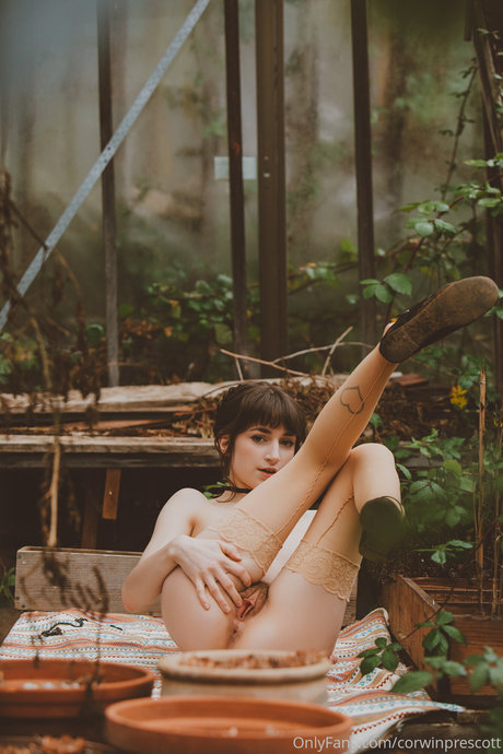 Foto desnuda filtrada de OnlyFans de Flora Rodgers