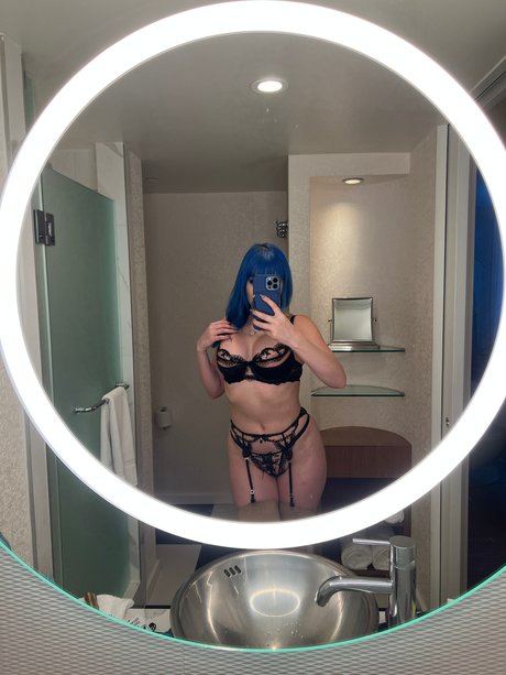 Jewelzblu
