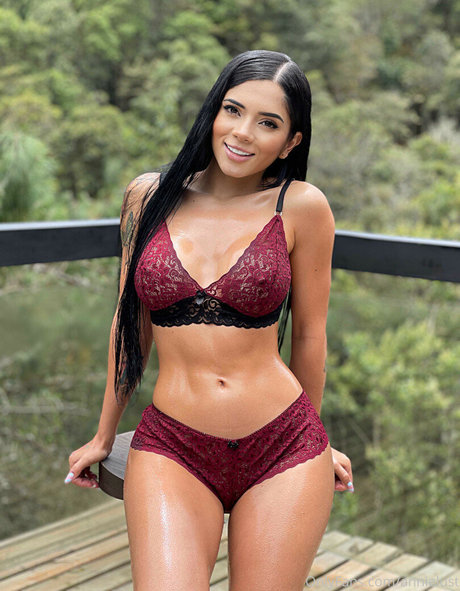Annie Lust