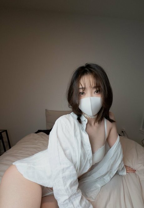 Nahá fotka uniklých OnlyFans od Hong Kong Doll