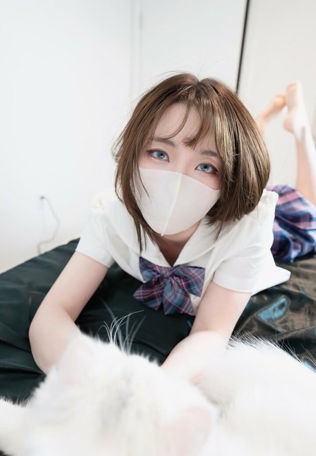 Hong Kong Doll