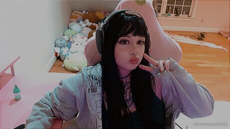 Venomousdolly