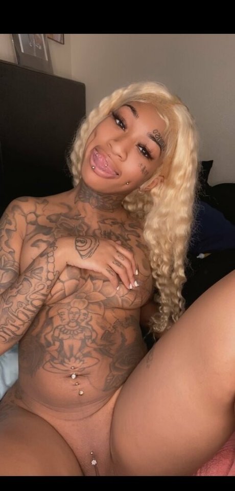 Foto di nudo di fuga di OnlyFans di Kayyso
