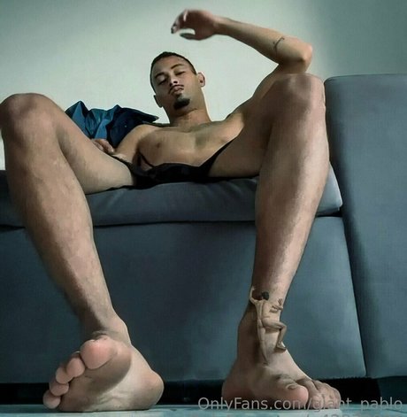 Nahá fotka uniklých OnlyFans od Giantpablo
