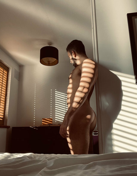 Nahá fotka uniklých OnlyFans od Leobear