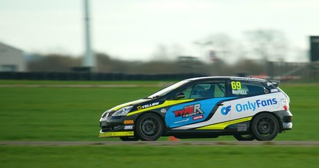 Naken lekkede OnlyFans-bilde av Mansellracing