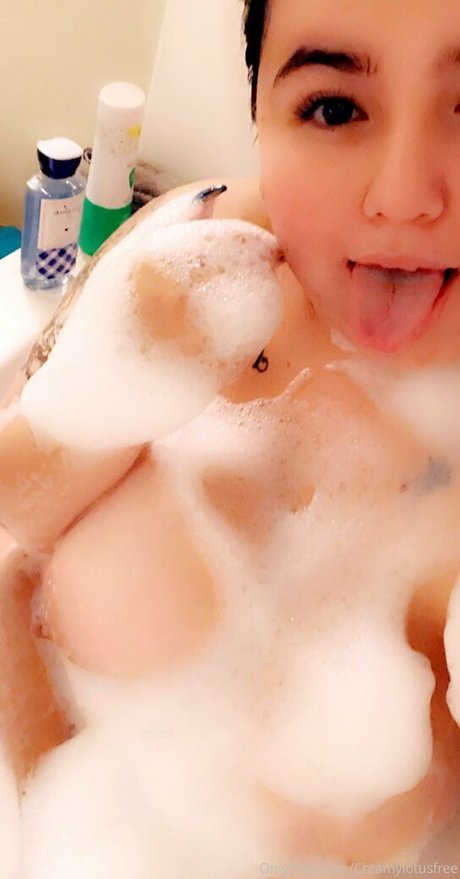 Wiickedlotusx OnlyFans泄露裸照