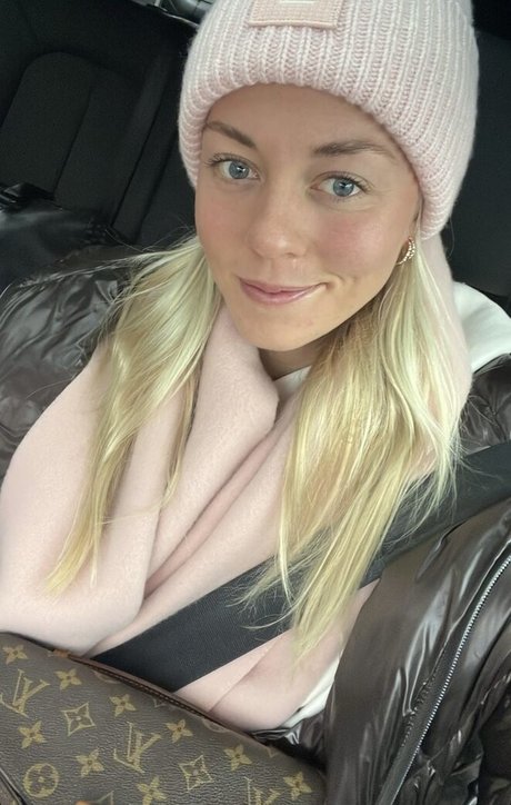 Carina Witthoeft