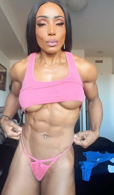 Nahá fotka uniklých OnlyFans od Maggie Watson