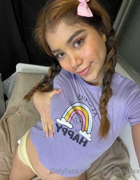 Marinagoldxx