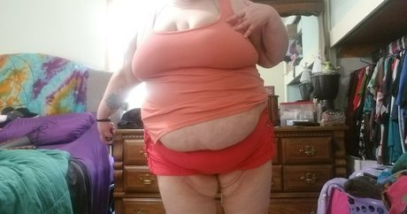 Nagie wyciekłe zdjęcie OnlyFans od Faerymagdalene