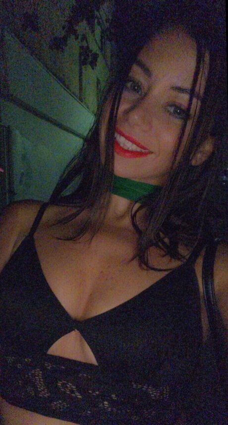 Nahá fotka uniklých OnlyFans od Jasmine