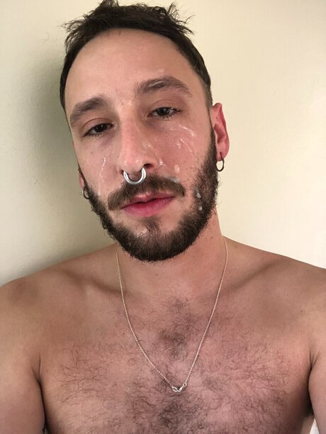 Naken lekkede OnlyFans-bilde av Fabian