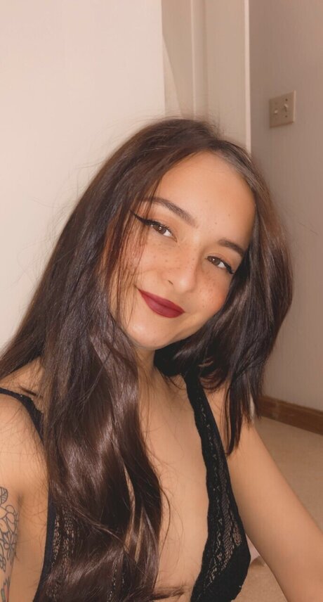Naken läckt OnlyFans-bild av Chelsea Moja