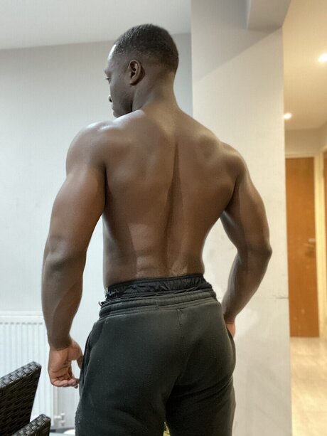 Naken läckt OnlyFans-bild av Davonte