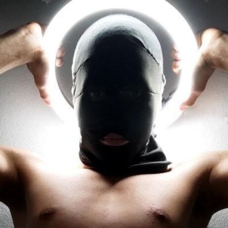 Nahá fotka uniklých OnlyFans od Mascaravers