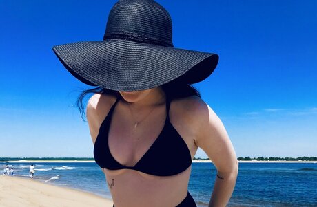 Naken läckt OnlyFans-bild av Meggy