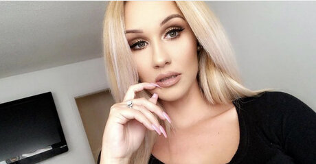 Naken läckt OnlyFans-bild av Chloe