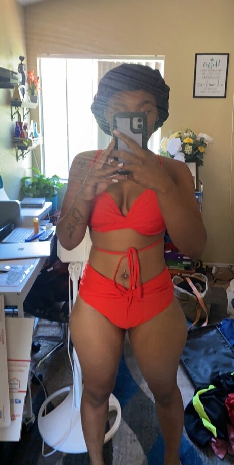 Naken läckt OnlyFans-bild av Freakalee