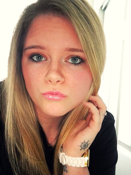 Naken läckt OnlyFans-bild av Lucylu
