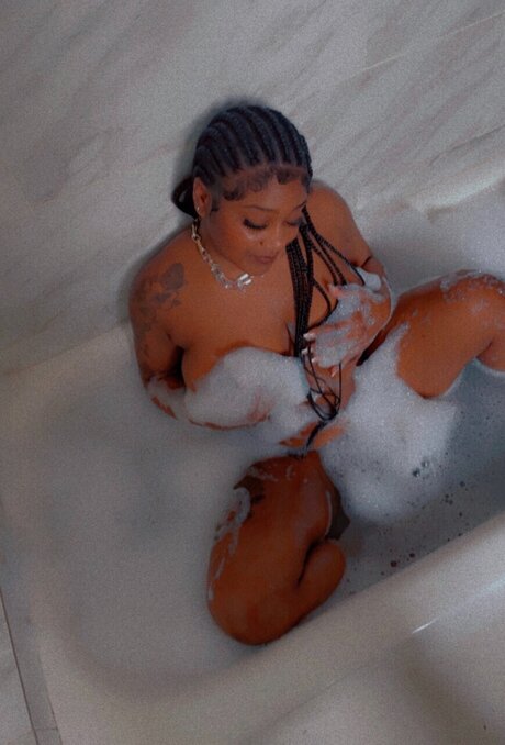 Foto desnuda filtrada de OnlyFans de Chocolate