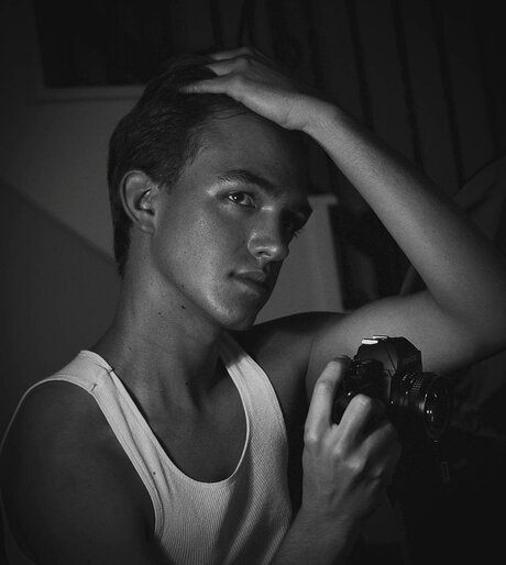 Dustin Nichols  nude leaked OnlyFans photo