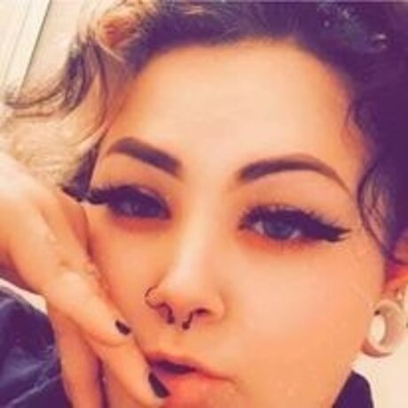 Naken läckt OnlyFans-bild av Thickandgoth1187
