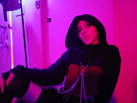 Naken lekkede OnlyFans-bilde av Lilsnake