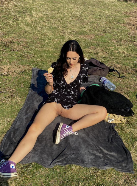 Naken lekkede OnlyFans-bilde av Bratbaby555