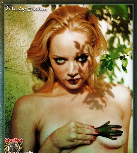 Naken lekkede OnlyFans-bilde av Marley Shelton