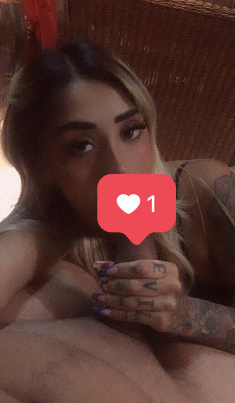 Nahá fotka uniklých OnlyFans od Agustinabebe