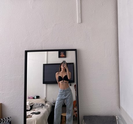 Ashleyschaffino