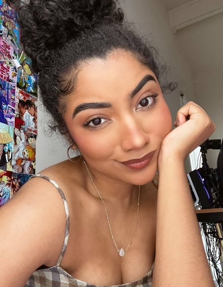 Naken lekkede OnlyFans-bilde av Krystalogy