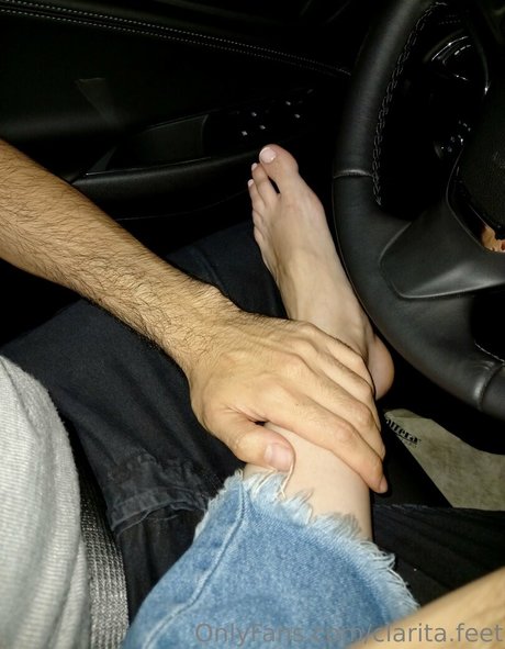 Naken lekkede OnlyFans-bilde av Claritafeet
