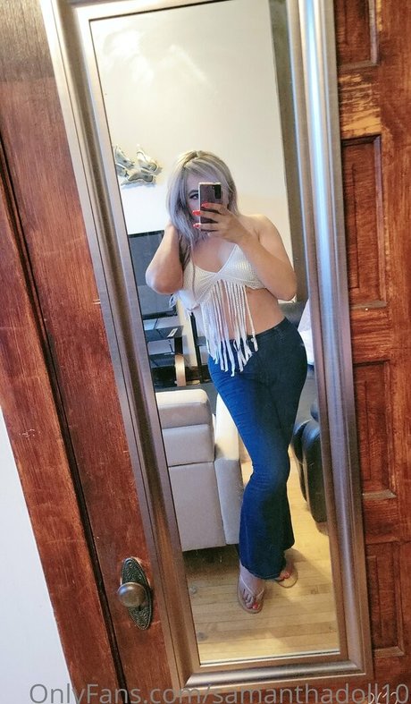 Nahá fotka uniklých OnlyFans od Samanthadoll10