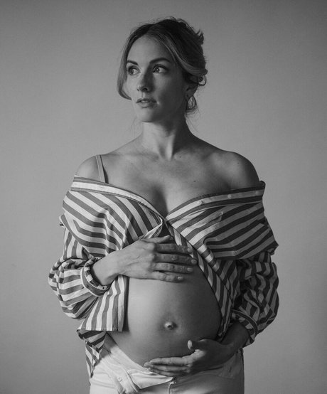 Foto di nudo di fuga di OnlyFans di Julie Nolke