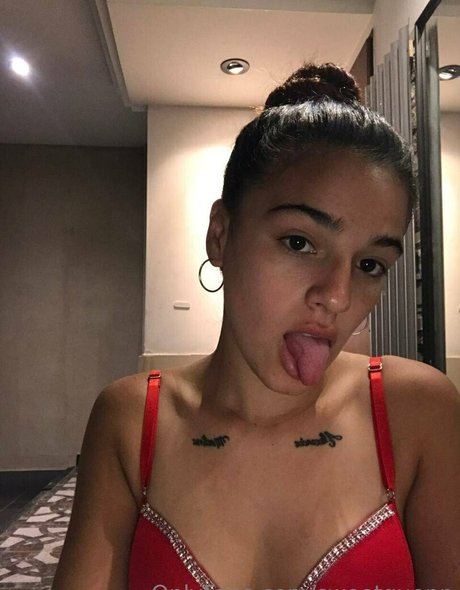 Naken lekkede OnlyFans-bilde av Sweetquenn