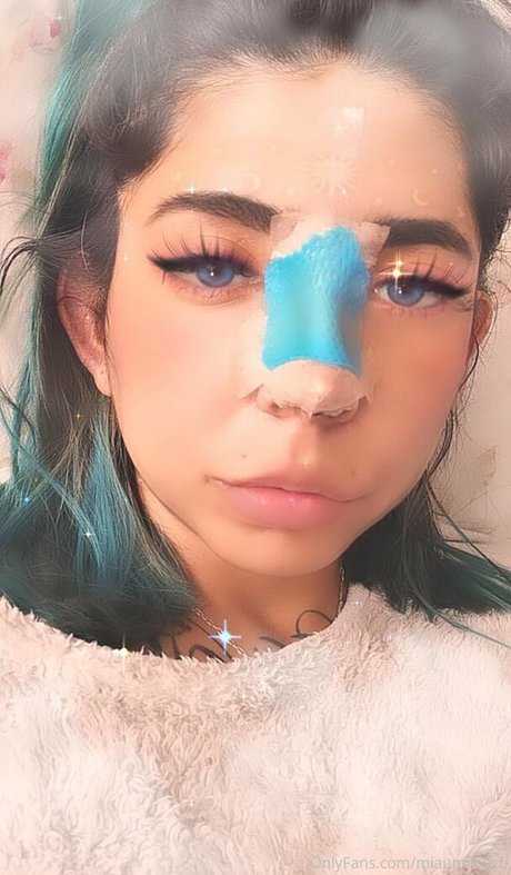 Nagie wyciekłe zdjęcie OnlyFans od Miaumiloucb