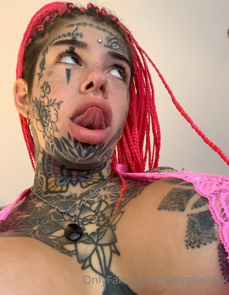 Photo nue de fuite OnlyFans de Nahirgloriaokk